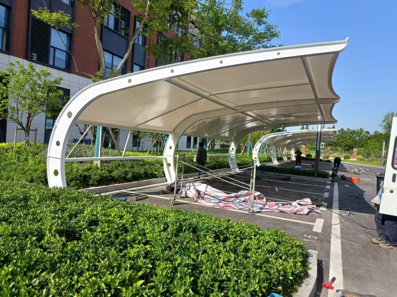如何选择盐城市雨棚公司？北雨膜结构等公司推荐